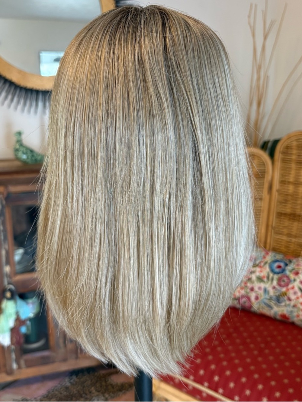 RAQUEL WELCH Editors Pick Heat Friendly Synthetic Wig! Shaded Biscuit Rooted.